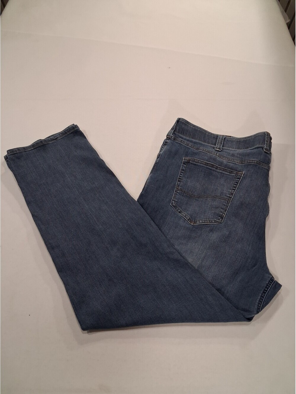 Lee Performance Extreme Motion Men's 46×32 Blue Straight Fit Tapered Leg Jeans